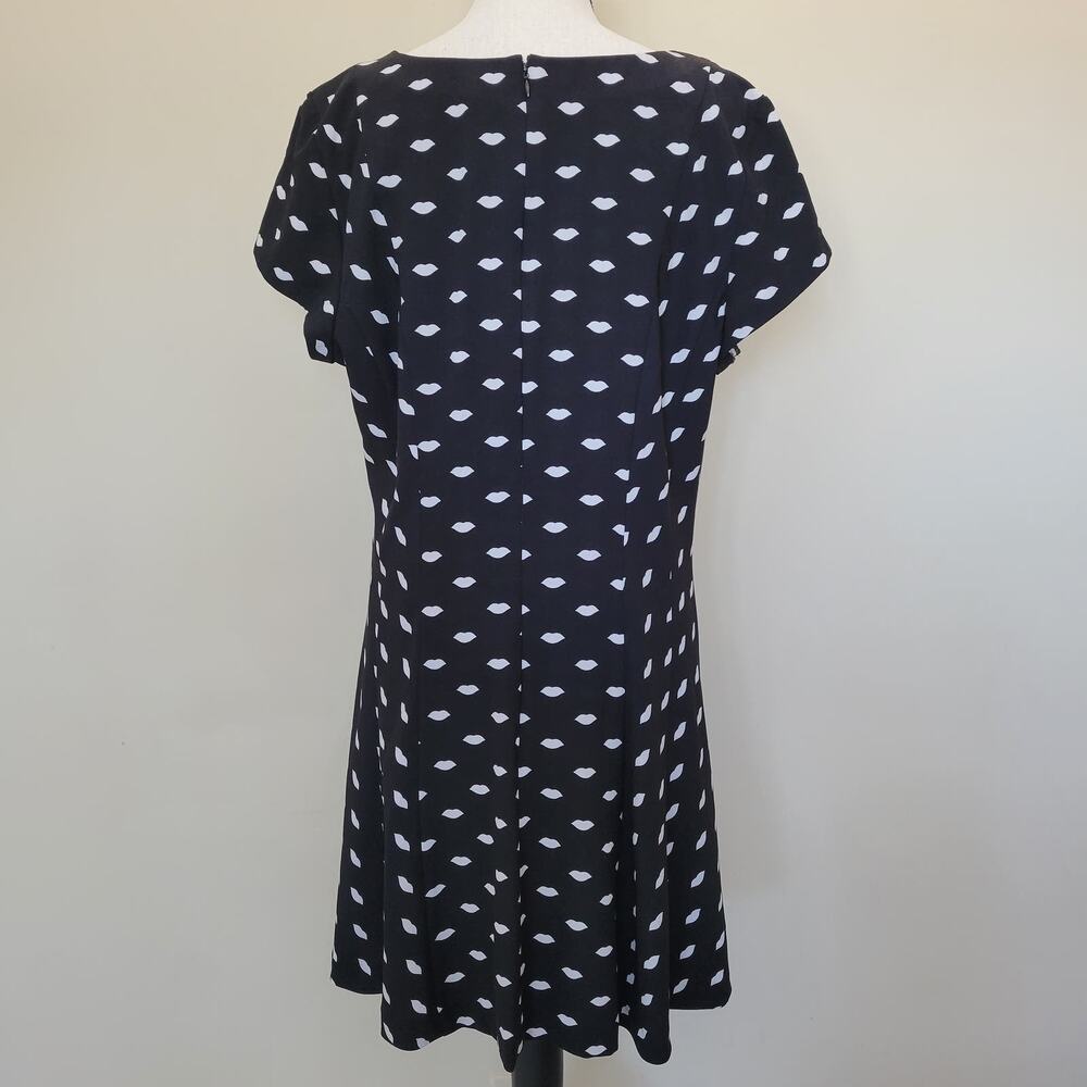 Maison Jules Cute XXL Fit & Flare Dress Scoop Neck Bust Darts Lined Cap Sleeves - Picture 5 of 16